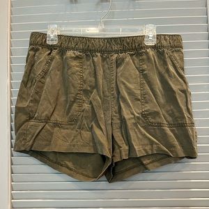 Old Navy shorts